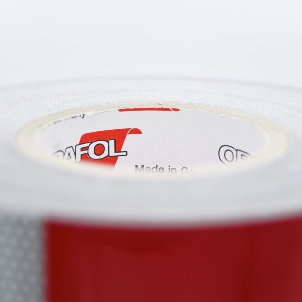 Nahaufnahme Rollen-Kern mit ORAFOL-Logo der 5831 Folie