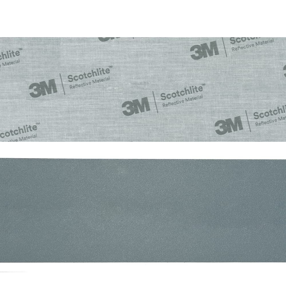 Detail: flach ausgelegte Streifen des Reflexgewebes sowie der Rückseite