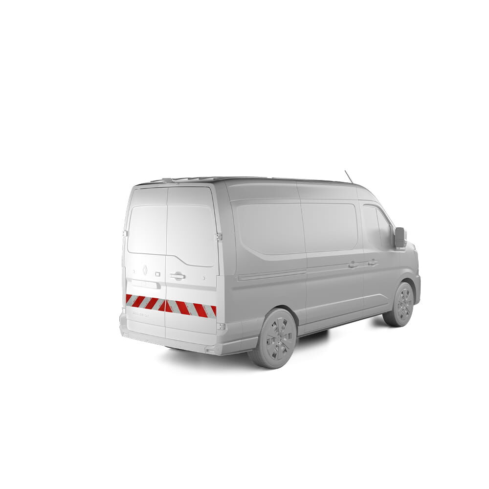 Renault Master mit rot-weißer Heckmarkierung nach DIN 30710 zur Warnkennzeichnung