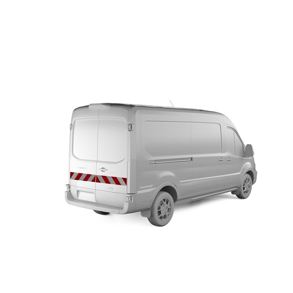 Ford Transit mit Heckwarnmarkierung, Baujahr 2020