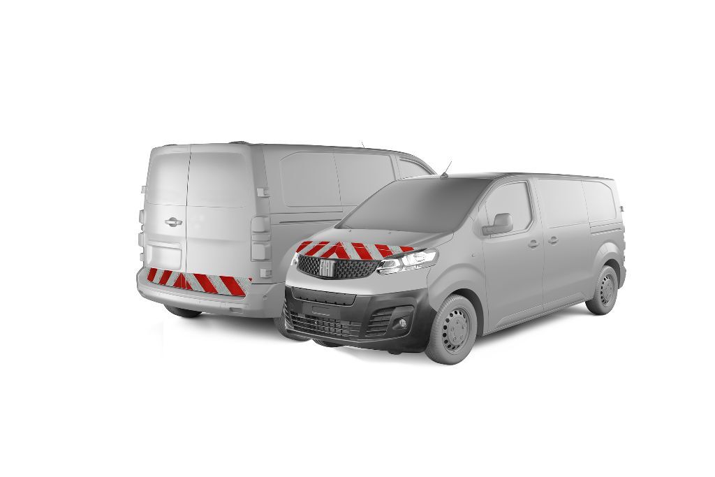Fiat Scudo mit Hecktür, ausgestattet mit Front- und Heckwarnmarkierung, Baujahr 2021