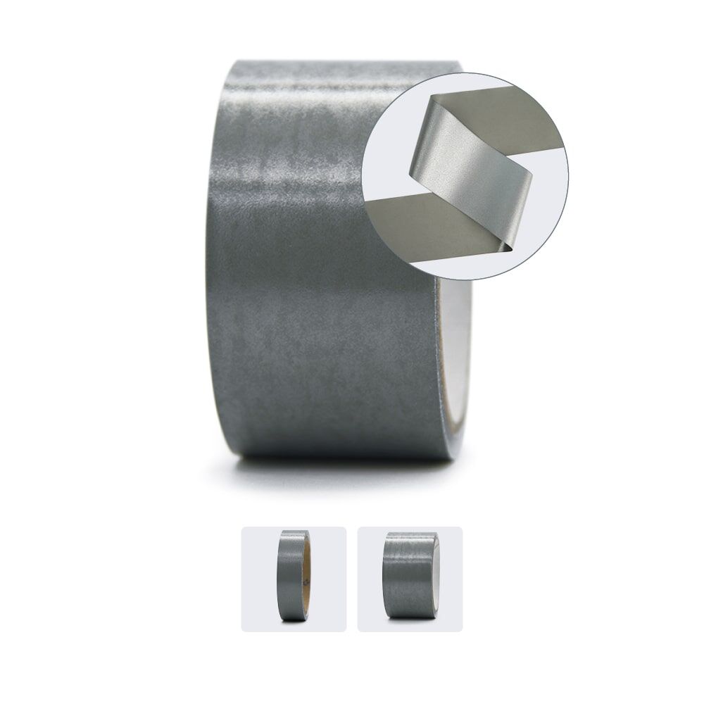 Rolle 3M Scotchlite 8725, silber, Detail-Zoom auf Textilband. Erhältlich in zwei Breiten