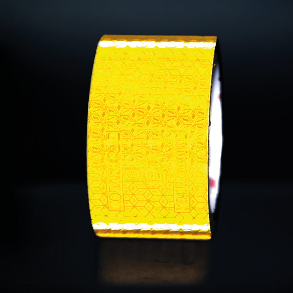 Gelbe VC104+ RG Rolle 50 mm × 10 m, reflektierend im Licht
