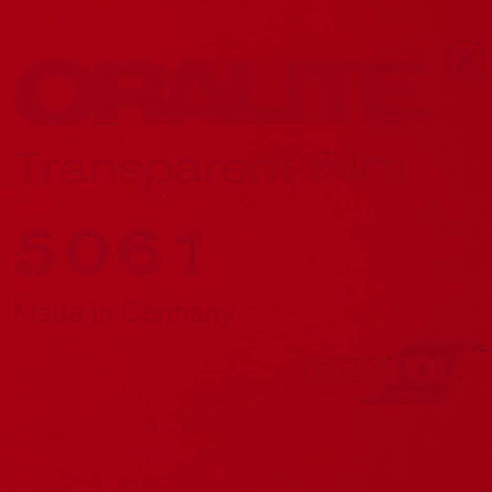 Gleichmäßige rote Overlay-Folie 5061 in Nahaufnahme, transluzent