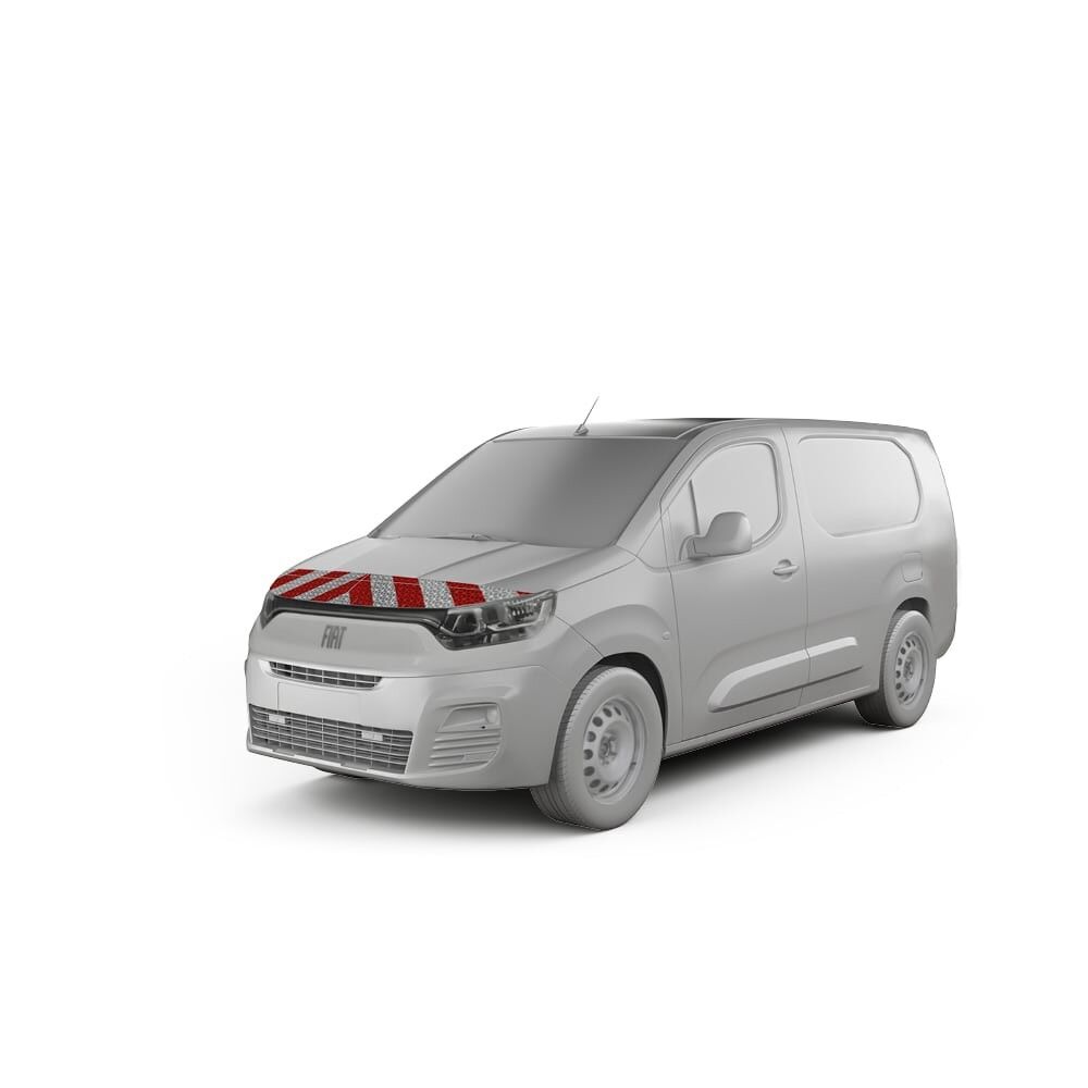 Fiat Doblo L2 mit Frontwarnmarkierung, Baujahr 2022