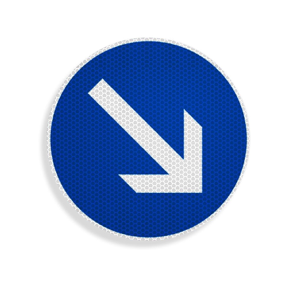 Sign Face VZ 222 Vorgeschriebene Vorbeifahrt rechts vorbei