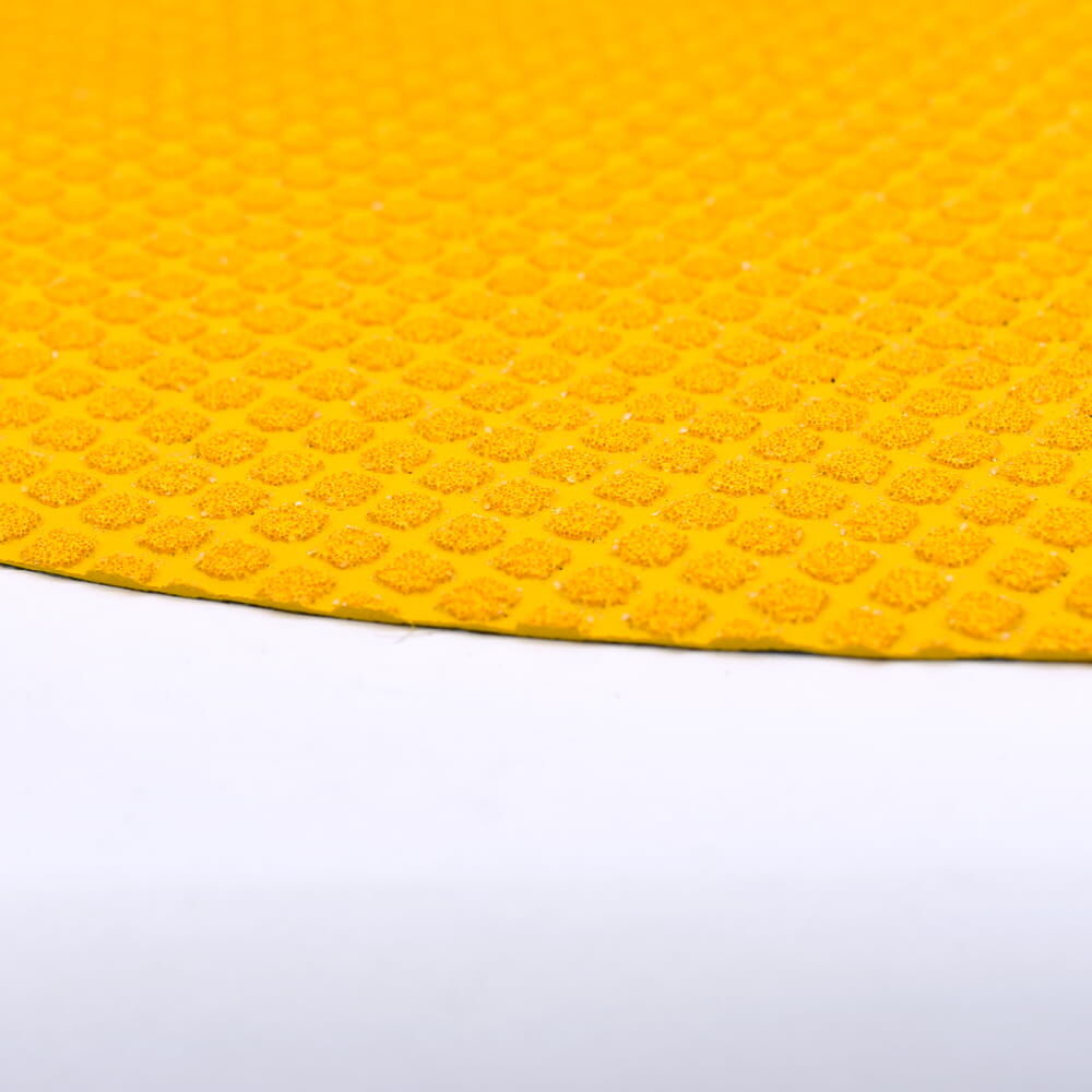 Detailansicht der genoppten 3M Stamark Oberfläche