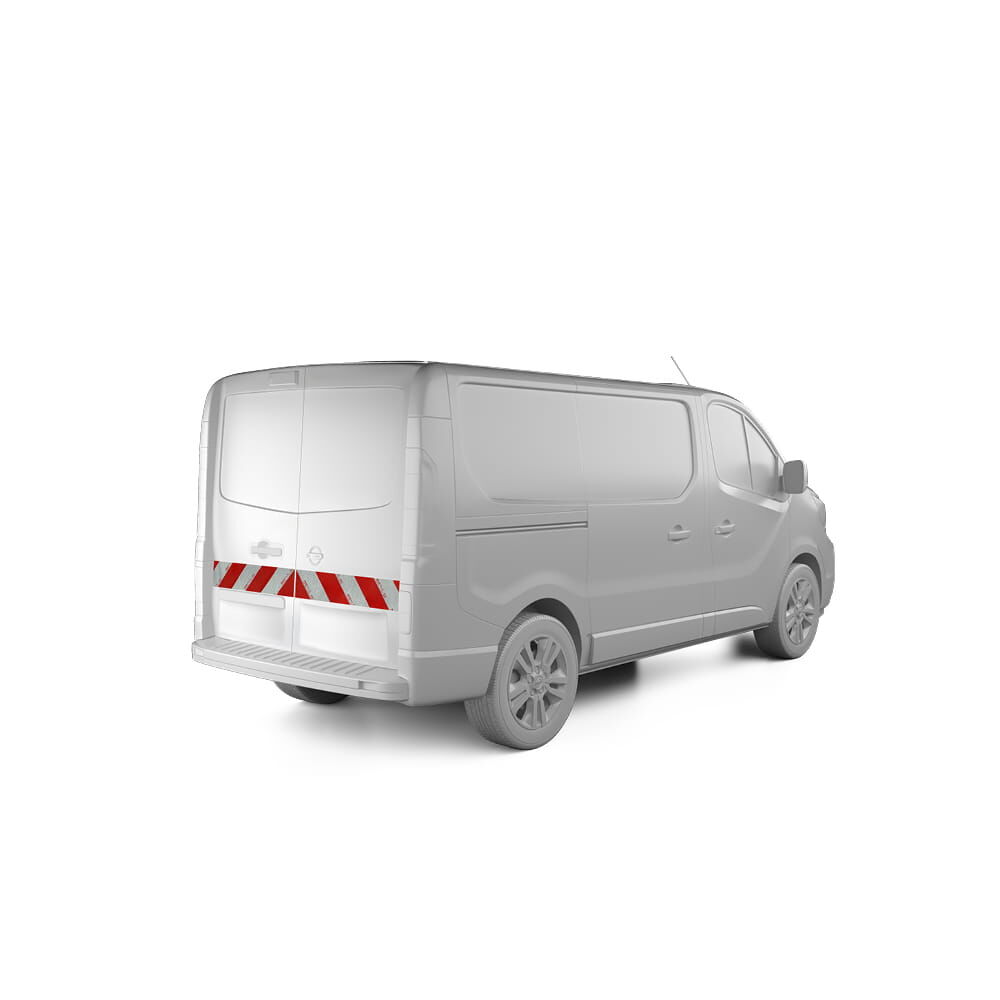 Nissan Primastar mit Hecktür, ausgestattet mit Heckwarnmarkierung, Baujahr 2021