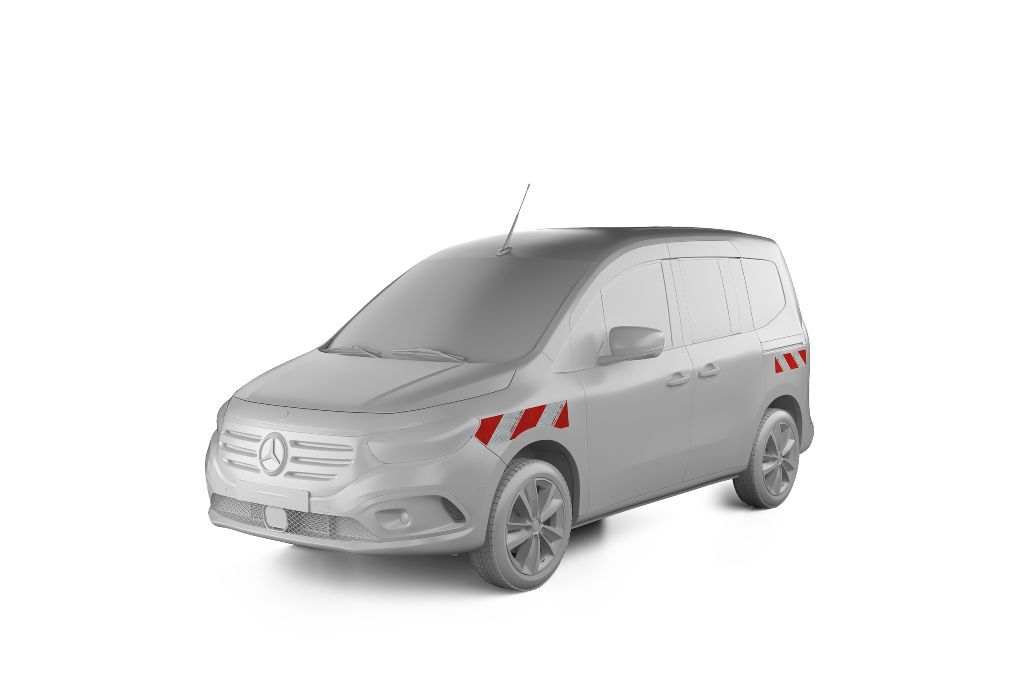 Mercedes Benz EQT W420 in Lang mit Seitenmarkierung, Baujahr 2023