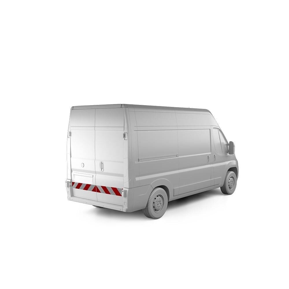 Fiat Ducato 250 mit Heckwarnmarkierung, Baujahr 2014