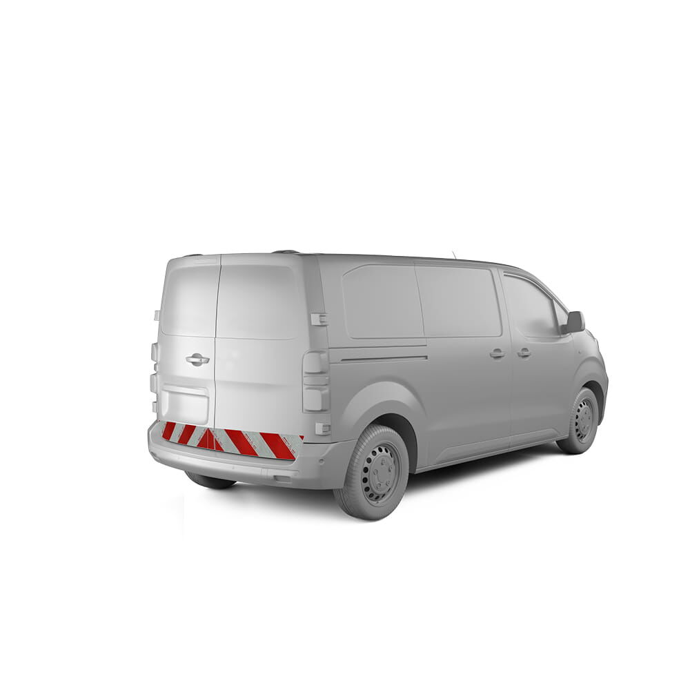 Fiat Scudo mit Hecktür, ausgestattet mit Heckwarnmarkierung, Baujahr 2021