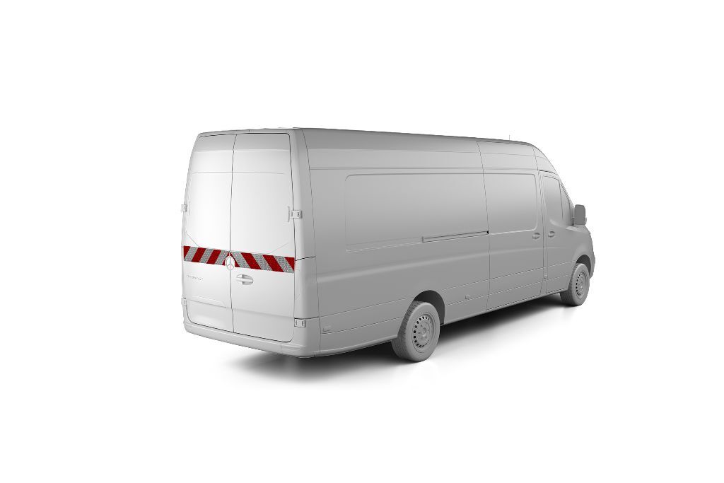 Mercedes Sprinter W 907 910 mit Heckwarnmarkierung, Baujahr 2018