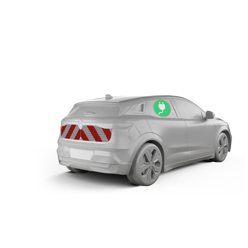 Renault Megane E-Tech Electric mit Heckwarnmarkierung, Baujahr 2022