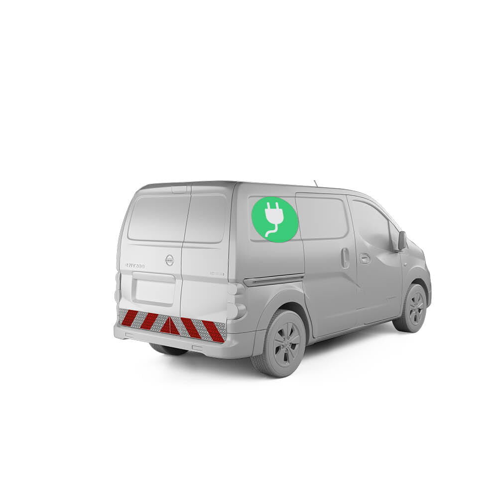 Nissan e-NV200 mit Heckwarnmarkierung, Baujahr 2014, Elektroautokennzeichnung