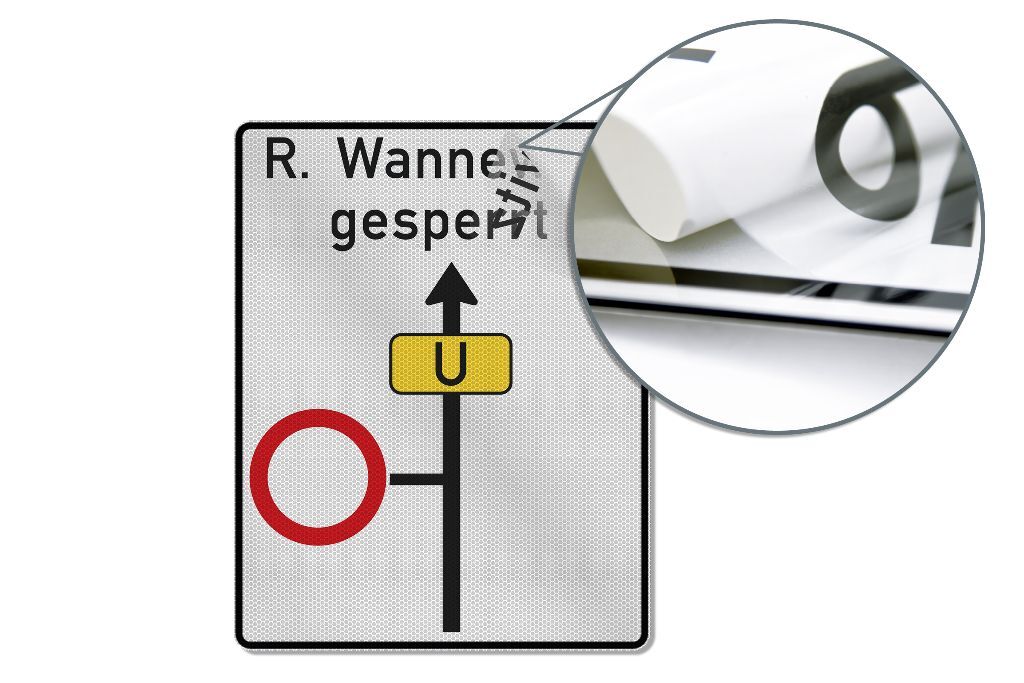 Plantafel mit Overlayfolie und Detailansicht der transparenten Folie