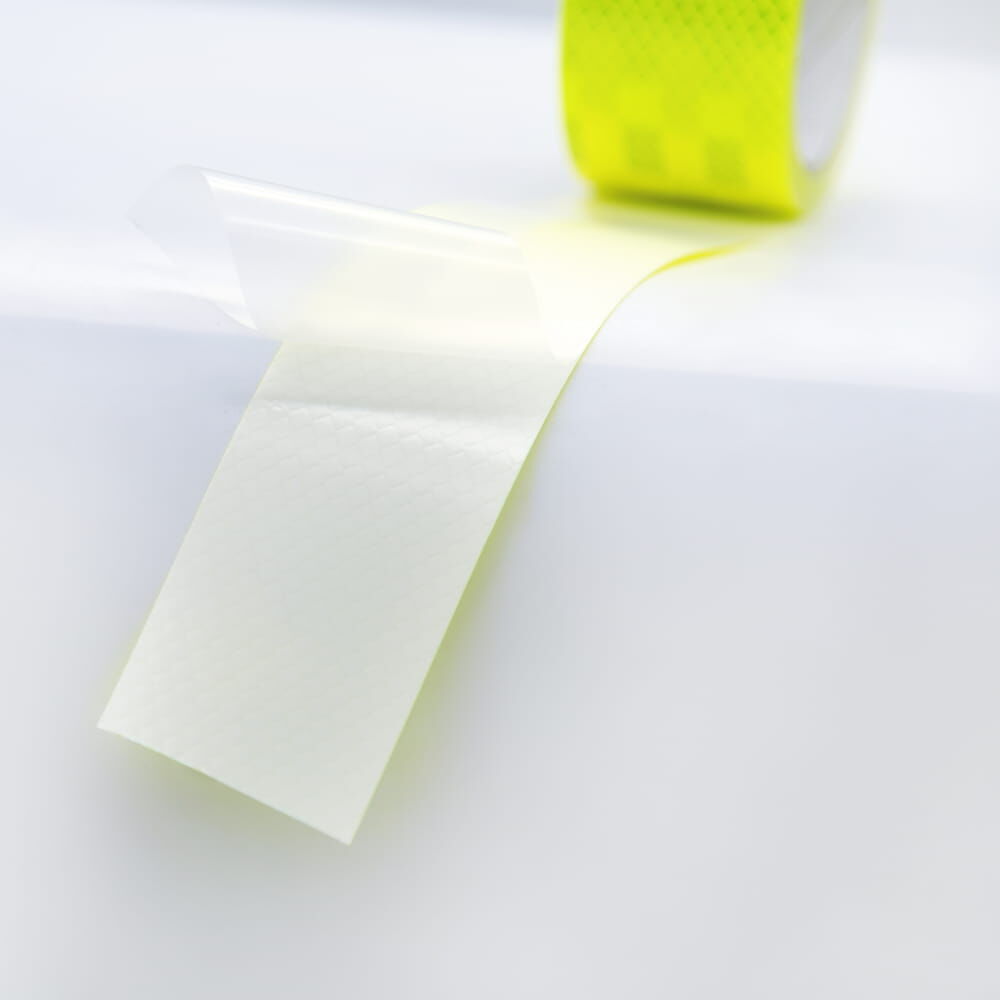 3M 983 fluor-lime, Detail: abziehbare Schutzfolie
