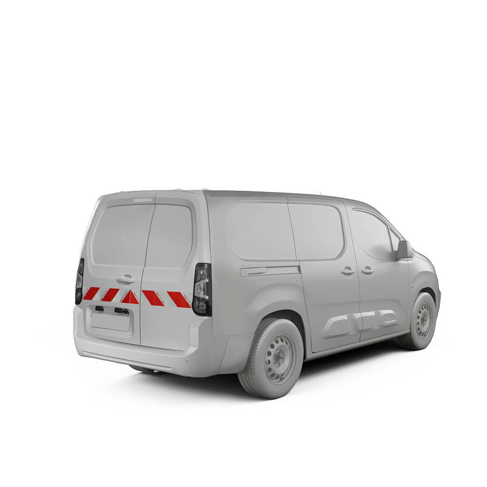 Citroen Berlingo in Variante L2 und Hecktür mit Heckmarkierung, Baujahr 2024