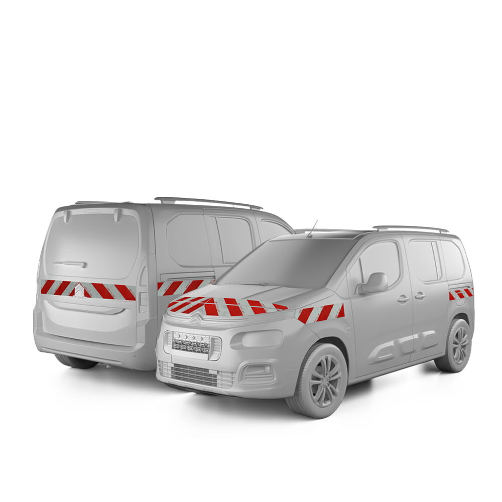 Citröen Berlingo III in Front- und Heckansicht mit Komplettwarnmarkierungssatz, Baujahr 2018