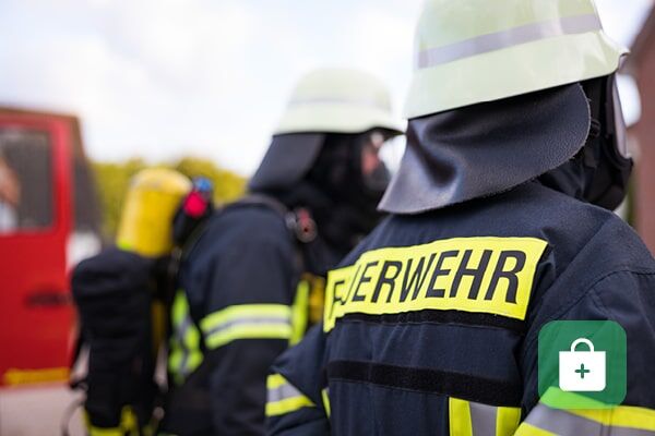 Warnschutzkleidung für die Feuerwehreinsatzkräfte