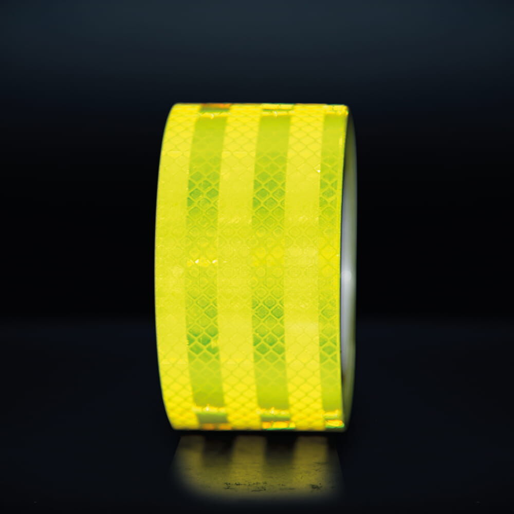 3M Konturmarkierung 983, fluor-lime, 10 m Rolle seitlich, reflektierend