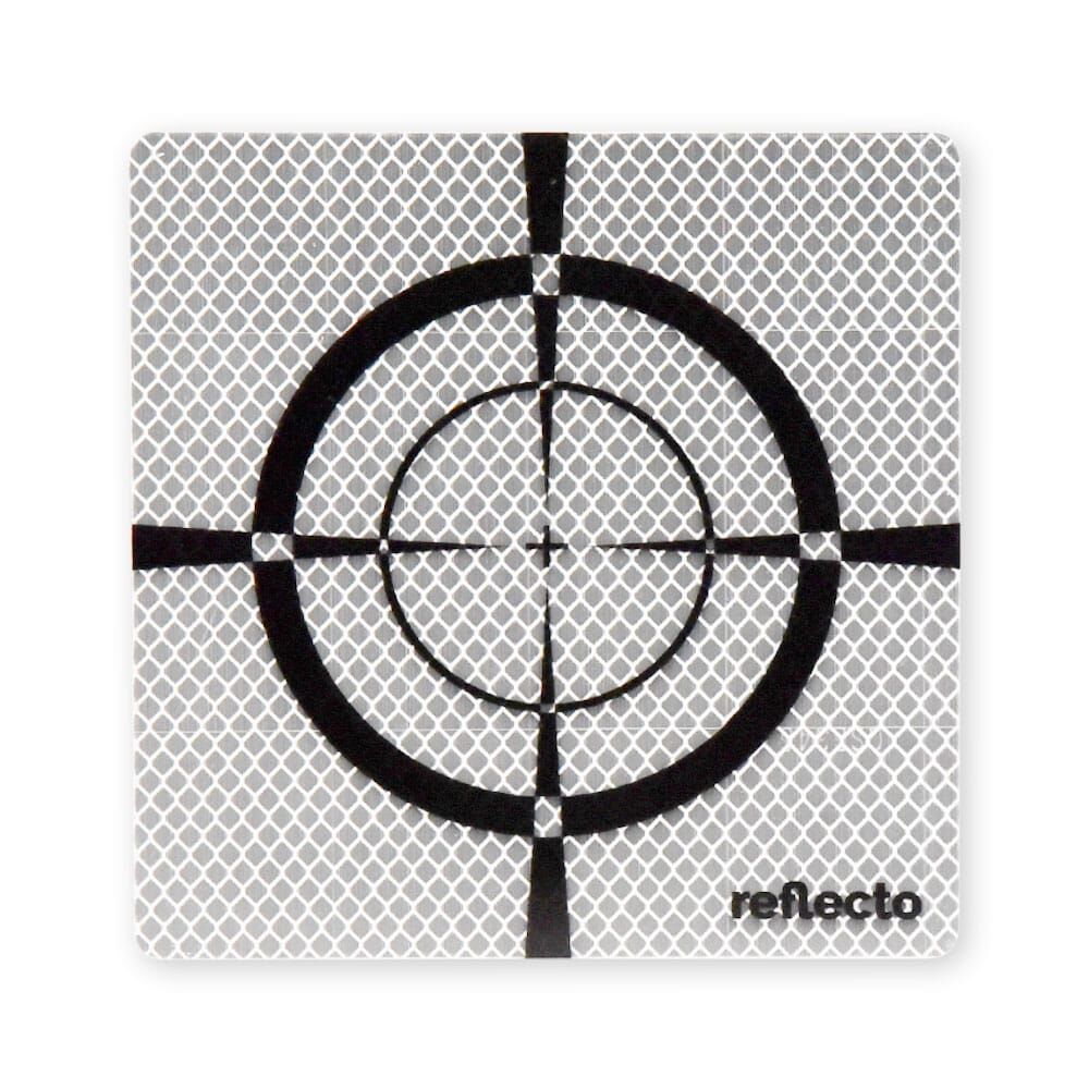 Reflektierende Zielmarke 150 x 150 mm in Weiß mit schwarzem Fadenkreuz, Vorderansicht