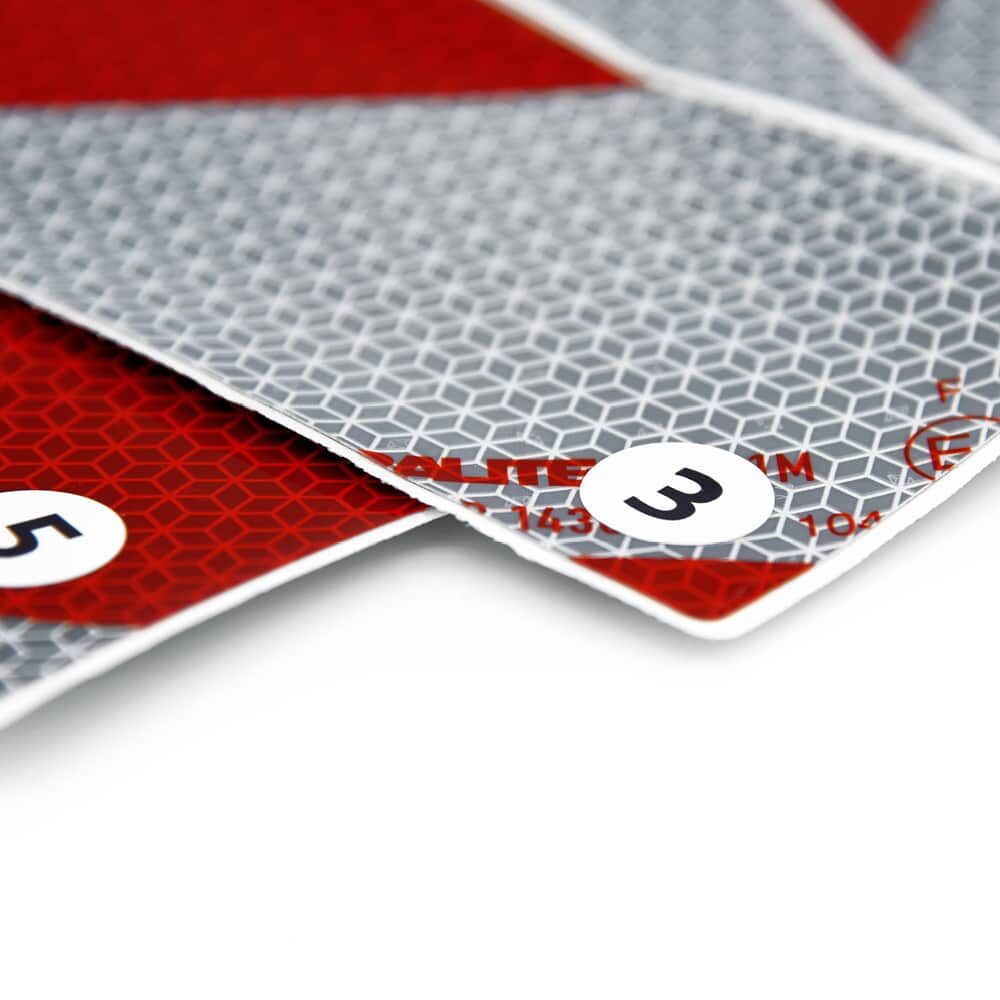 Nahaufnahme der Markierungskennzeichnung mit Nummerierung