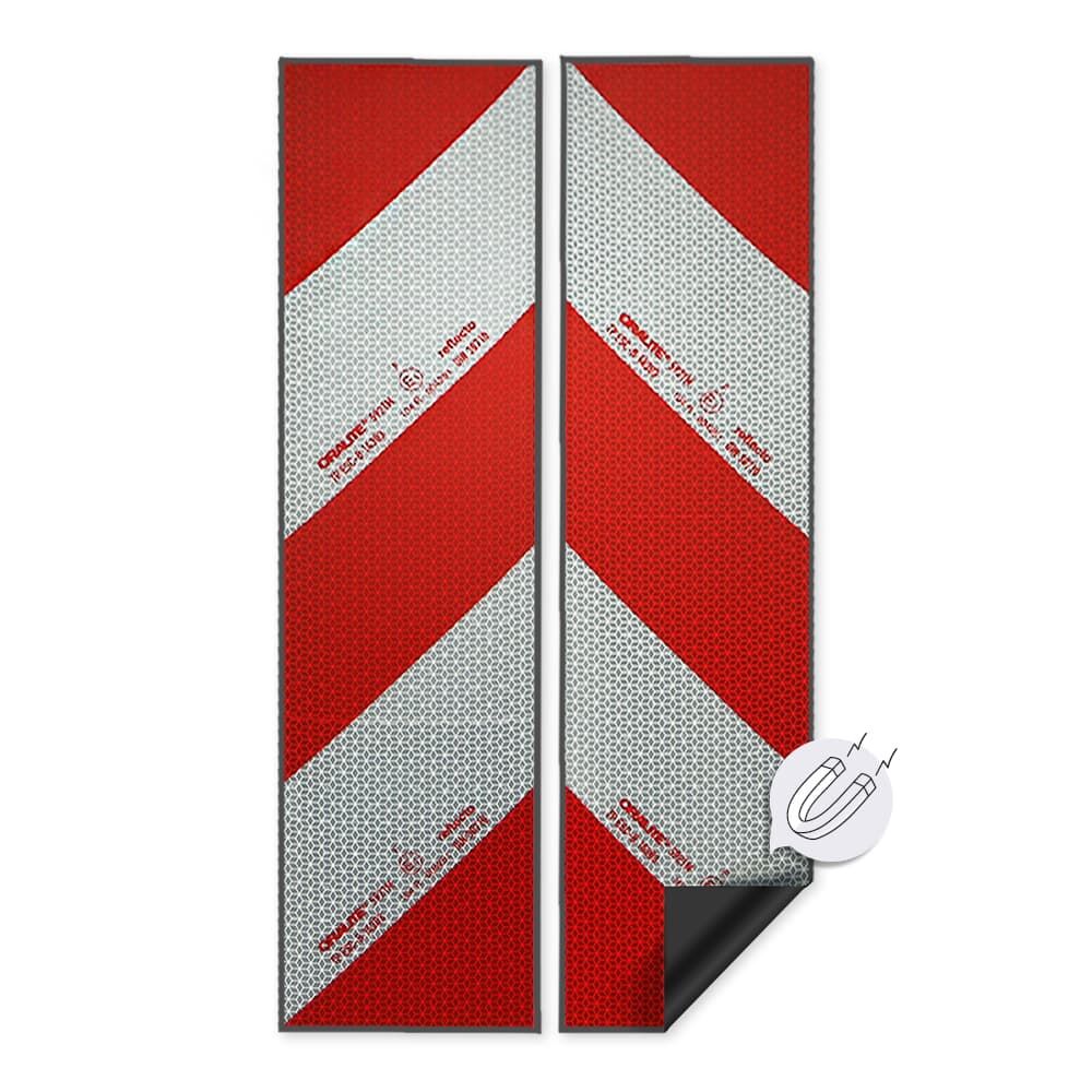 2-teiliges Set Reflecto 5921M Warnmarkierung mit umgeklappter Ecke, zeigt magnetische Rückseite