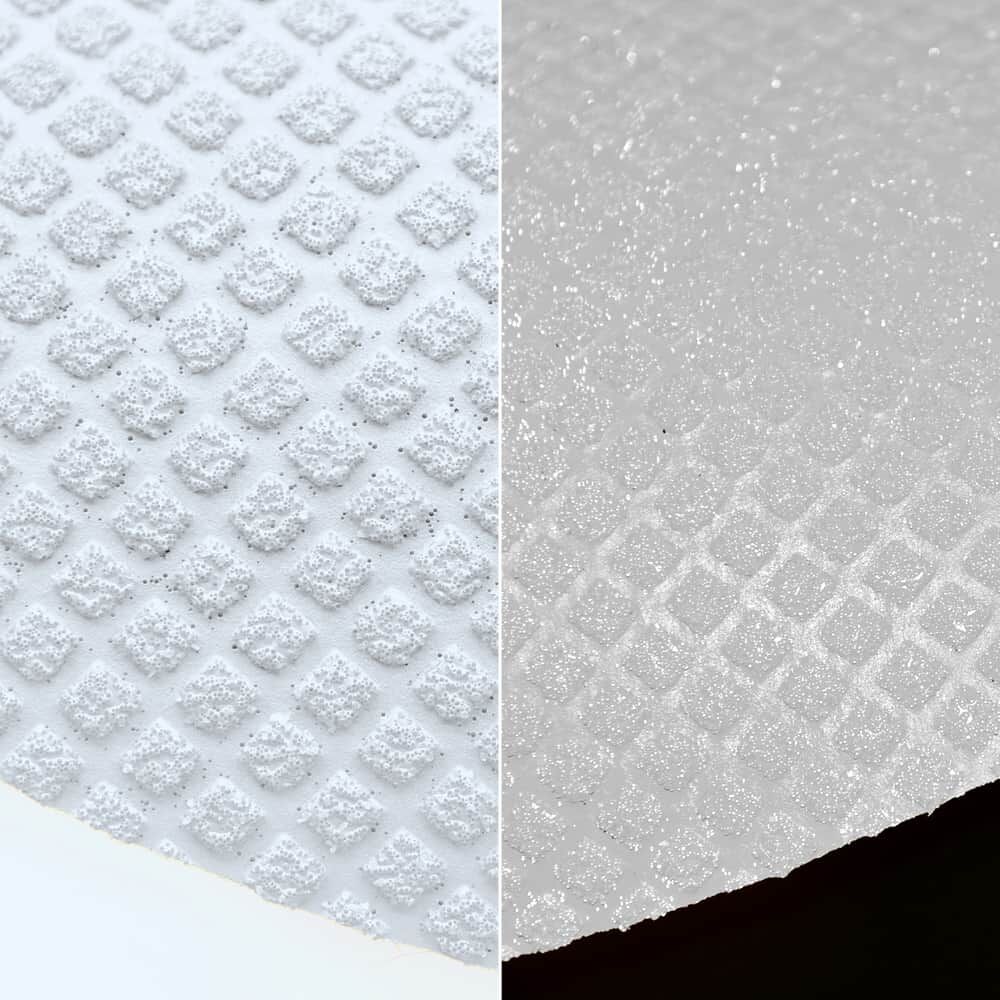 Vergleich der mikrostrukturieren Oberflächen in Tageslicht und Reflexion