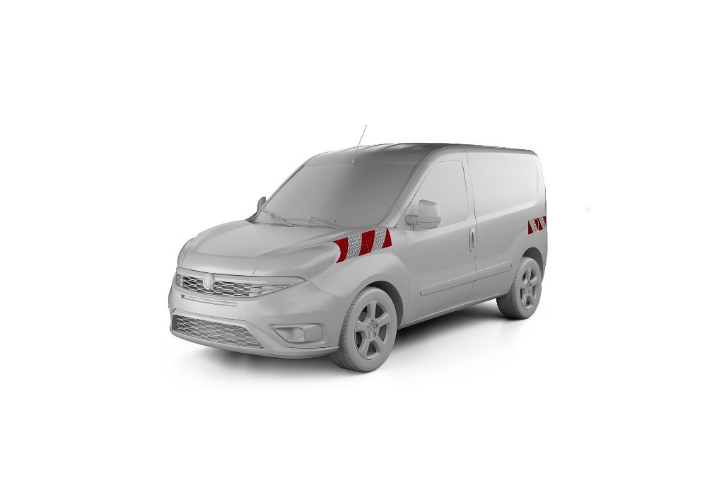 Fiat Doblo Cargo 263 mit Seitenwarnmarkierung, Baujahr 2015