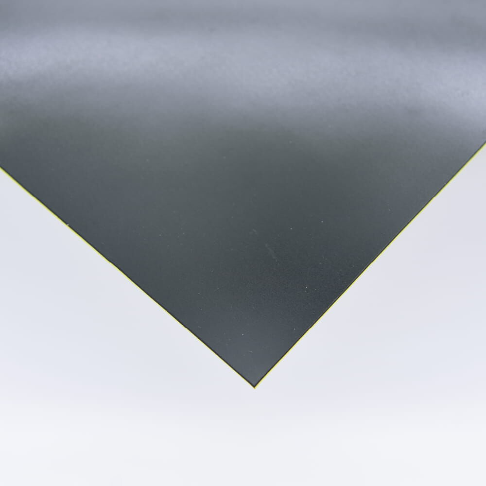 Nahaufnahme magnetische Unterseite der VC 612 Warnmarkierung, Ecke