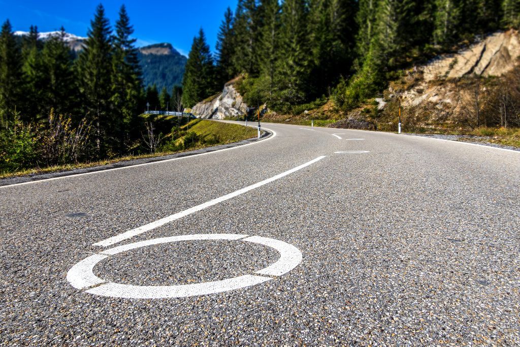Kurvenmarkierung Z343 Einzelellipse 1,38 m