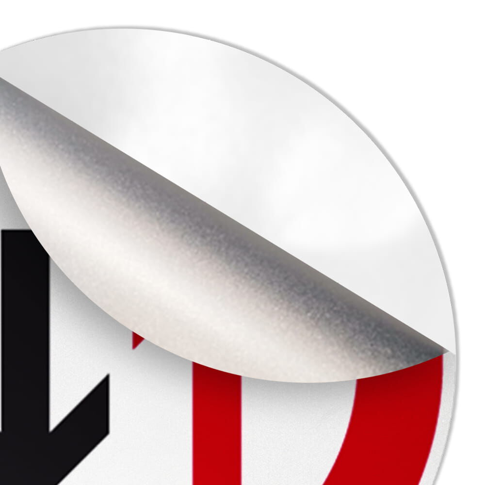 Detail: abziehbare Folie des Zeichen-208-Aufklebers (Kleberückseite)