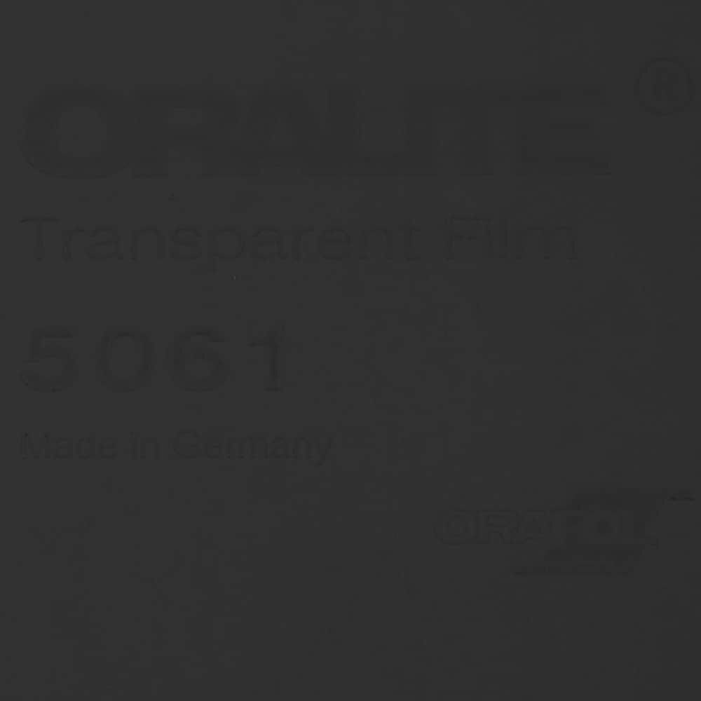 Gleichmäßige schwarze Overlay-Folie 5061 in Nahaufnahme, transluzent