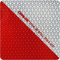 Eine Detailaufnahme der Kfz-Warnmarkierungsfolie 5921M von Orafol mit würfelförmigen Reflexmuster.