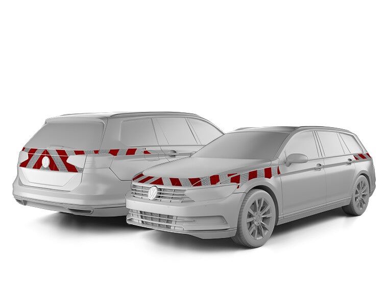 VW Passat Variant B8 mit Komplettwarnmarkierungssatz, Baujahr 2014
