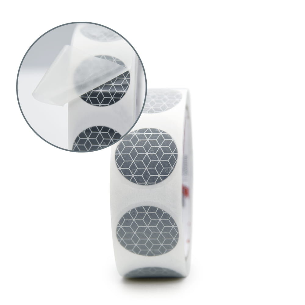 5m Rolle mit teilweise abgezogenem Applikationstape über den reflektierenden Punkten