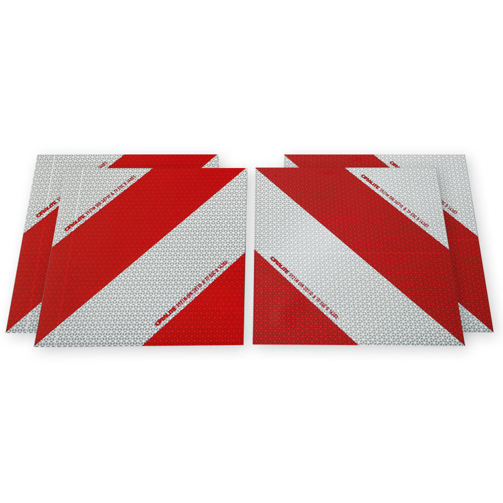 Vier Orafol 5921M Zuschnitte, 282 × 282 mm, diagonal geteilt rot-weiß, Vorderseite.