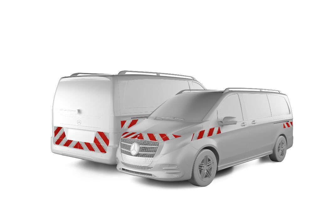 Mercedes Benz V-Klasse in Front- und Heckansicht mit Komplettwarnmarkierungssatz, Baujahr 2024