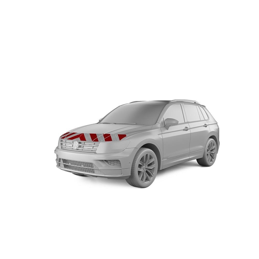 VW Tiguan mit Frontwarnmarkierung, Baujahr 2016