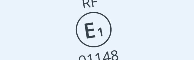 Gesetzliche Regelungen Eine ECE-Prüfnummer mit RF (Reflexfolie), E1 (Deutschland) und der Zulassungsnummer 01148 auf hellblauem Hintergrund.