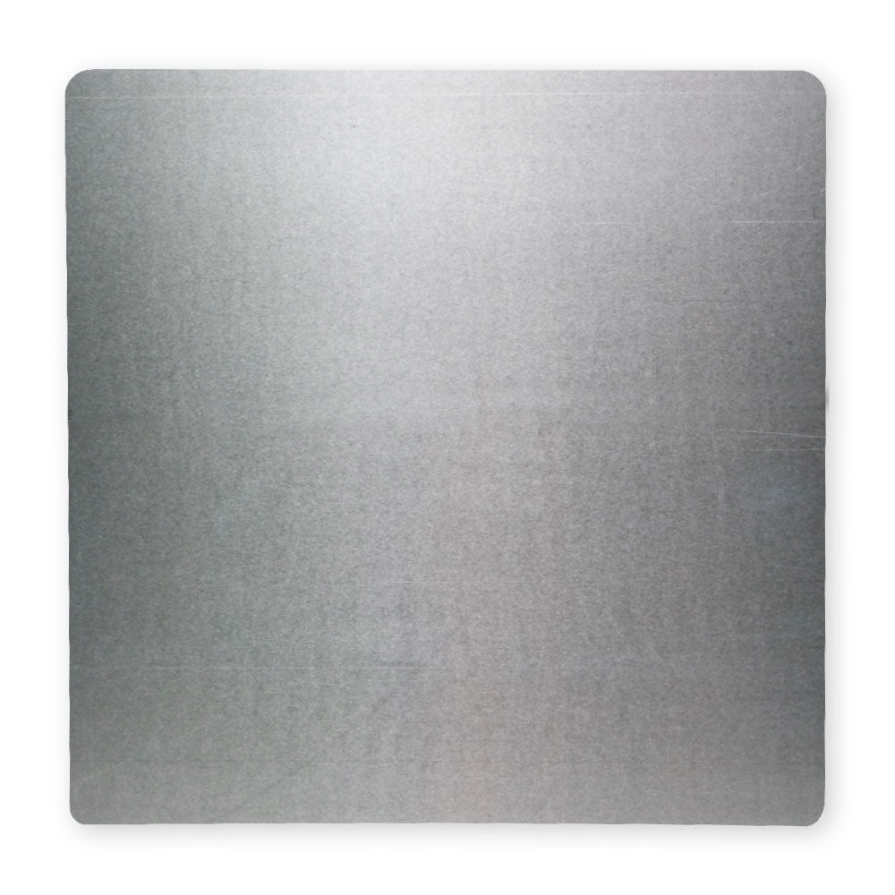 Rückseite der Warntafel: blankes Metall, quadratische Platte