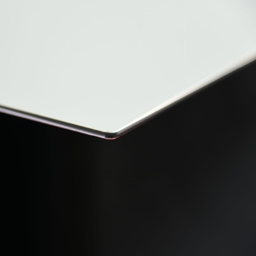 Alu-Schild Rückseite/Materialdetai