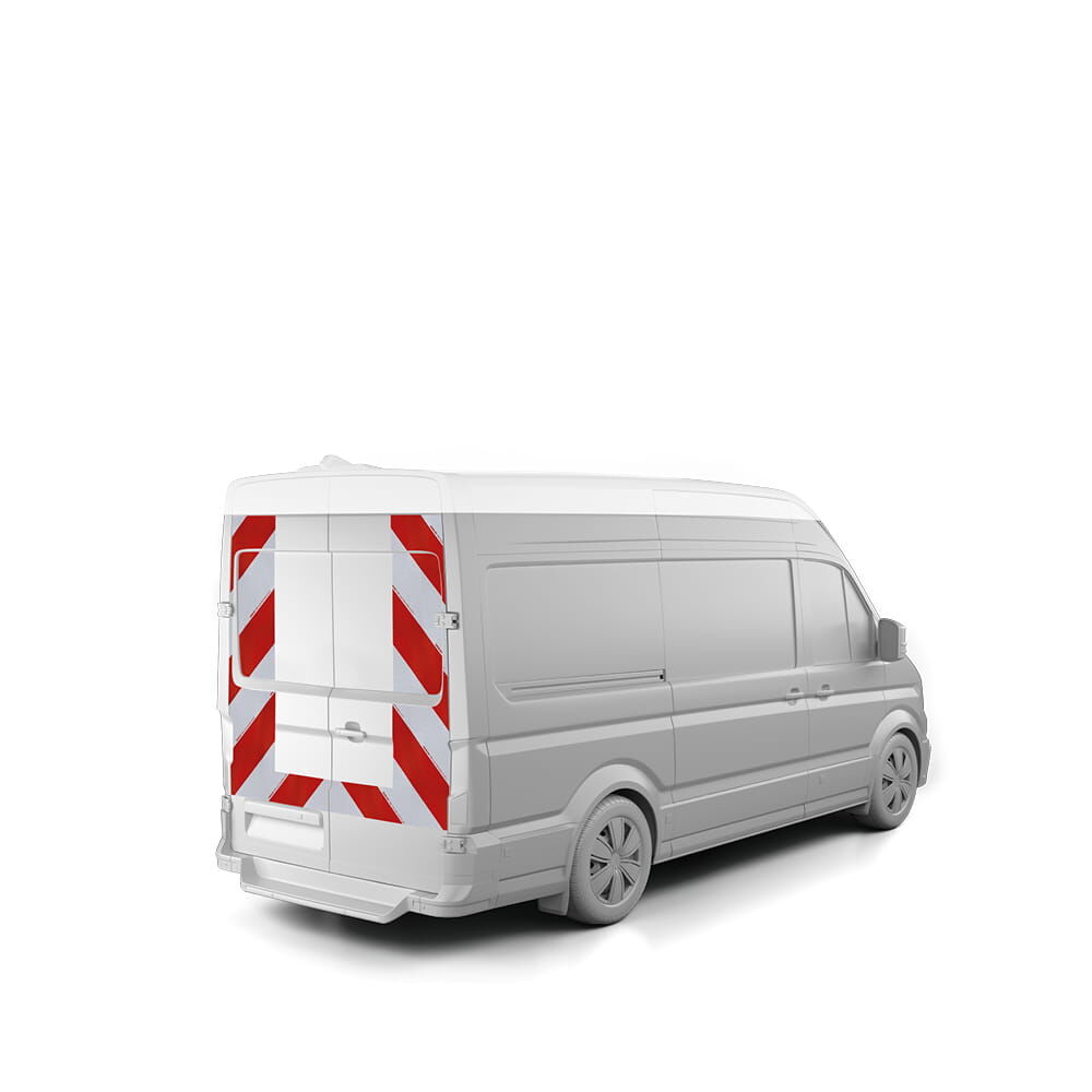 VW Crafter, ausgestattet mit Heckwarnmarkierungssatz nach BF3, Baujahr 2017