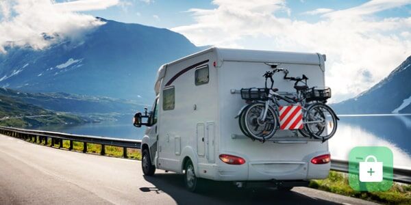 Italientafel an Wohnmobil