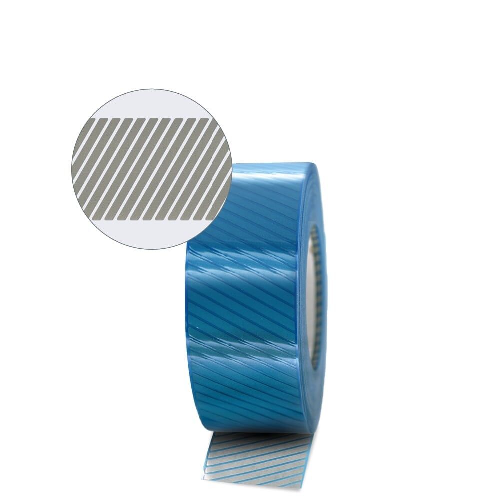 Frontale Ansicht 50 m 3M Scotchlite 5510 Rolle, silber mit blauem Liner. Detailzoom mit Segmenten